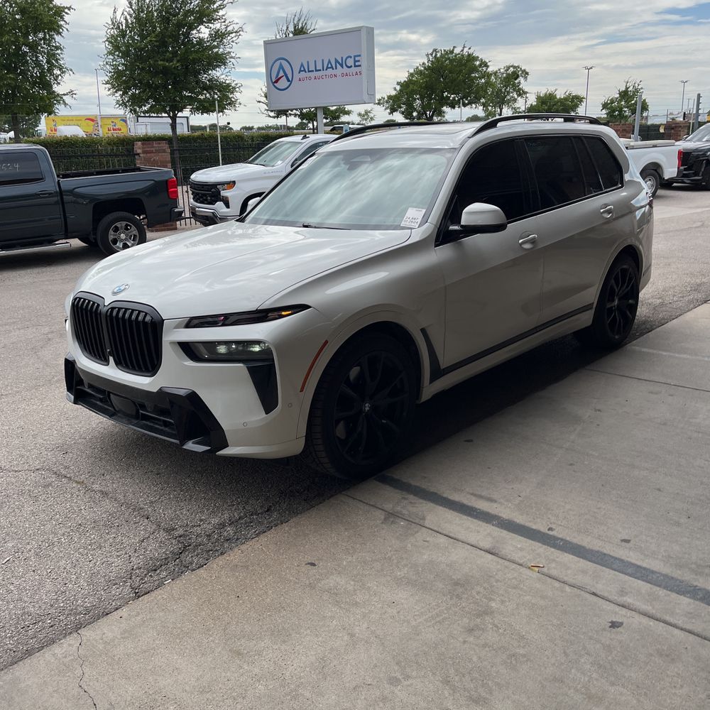 2024 BMW X7 XDrive40i