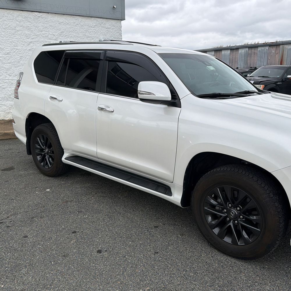 2023 Lexus GX 460 Base