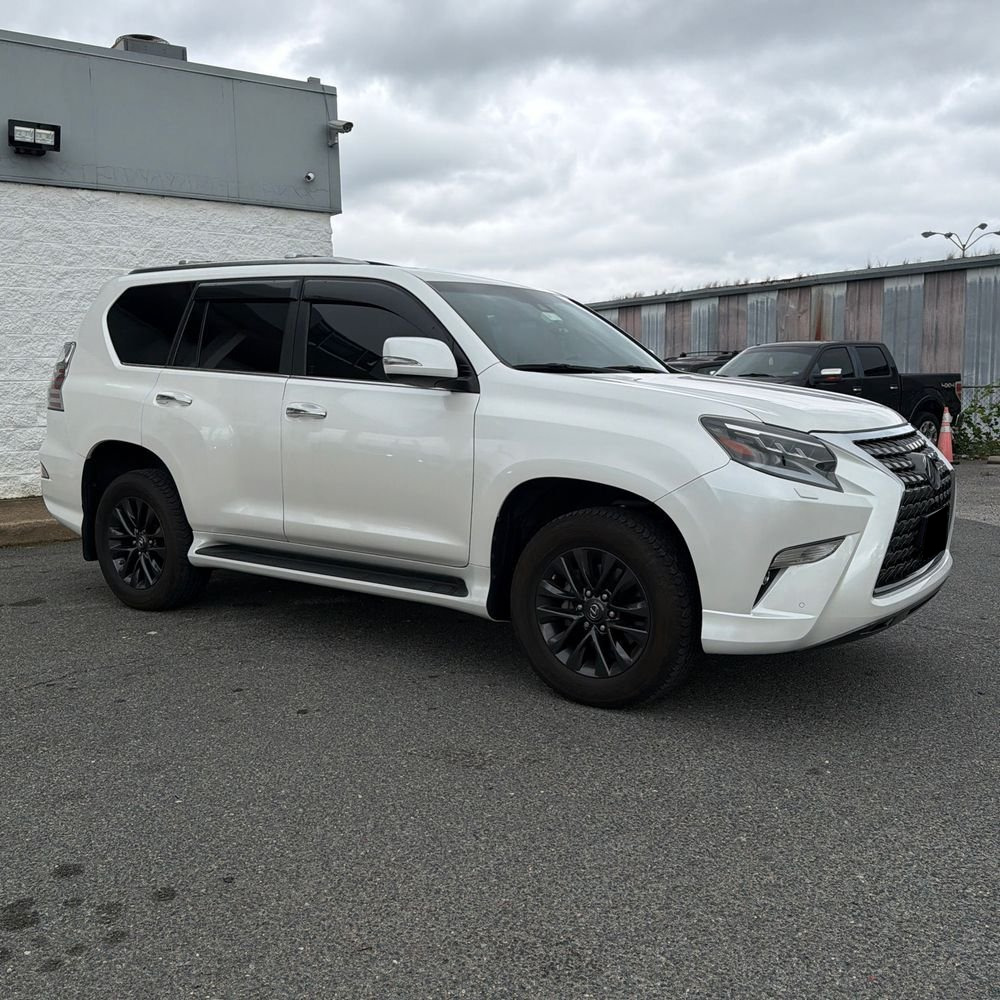 2023 Lexus GX 460 Base