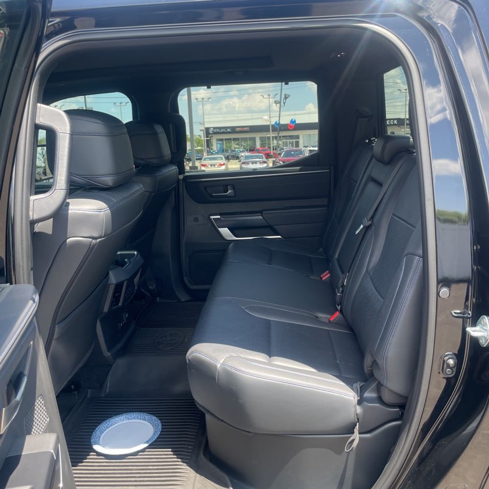 2024 Toyota Tundra Platinum