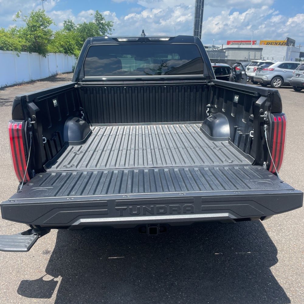 2024 Toyota Tundra Platinum