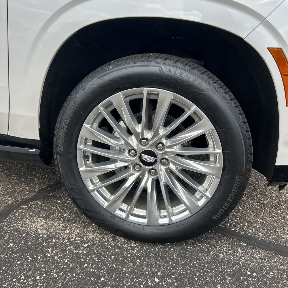 2025 Cadillac Escalade Premium Luxury
