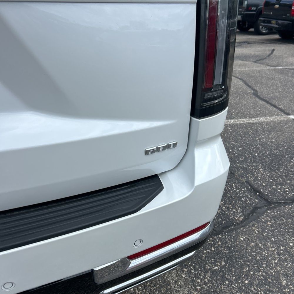 2025 Cadillac Escalade Premium Luxury