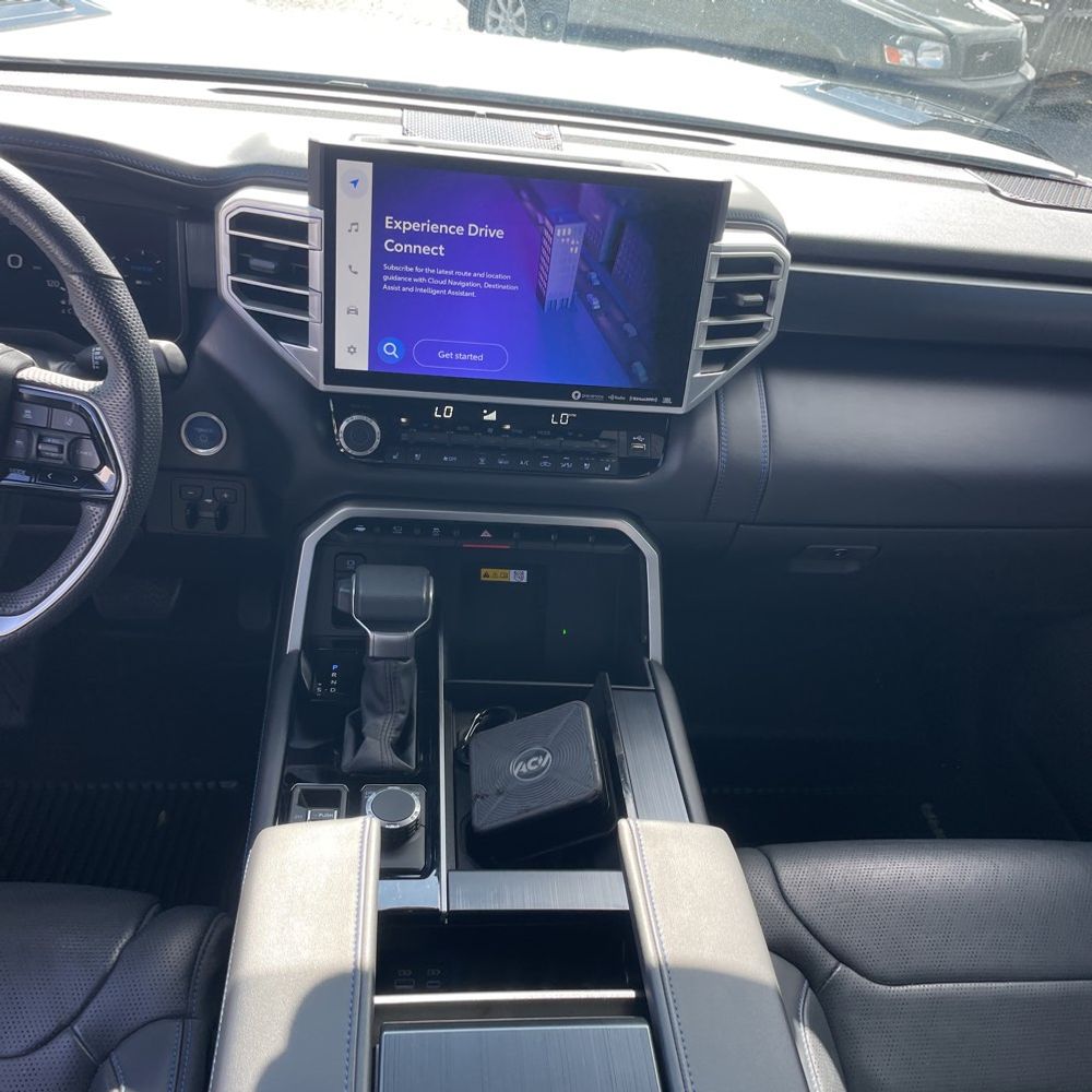 2024 Toyota Tundra Platinum HV