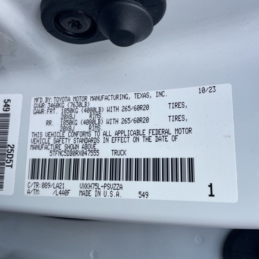 2024 Toyota Tundra Platinum HV