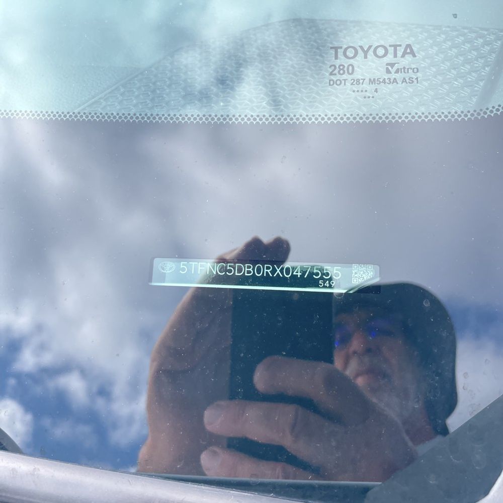 2024 Toyota Tundra Platinum HV