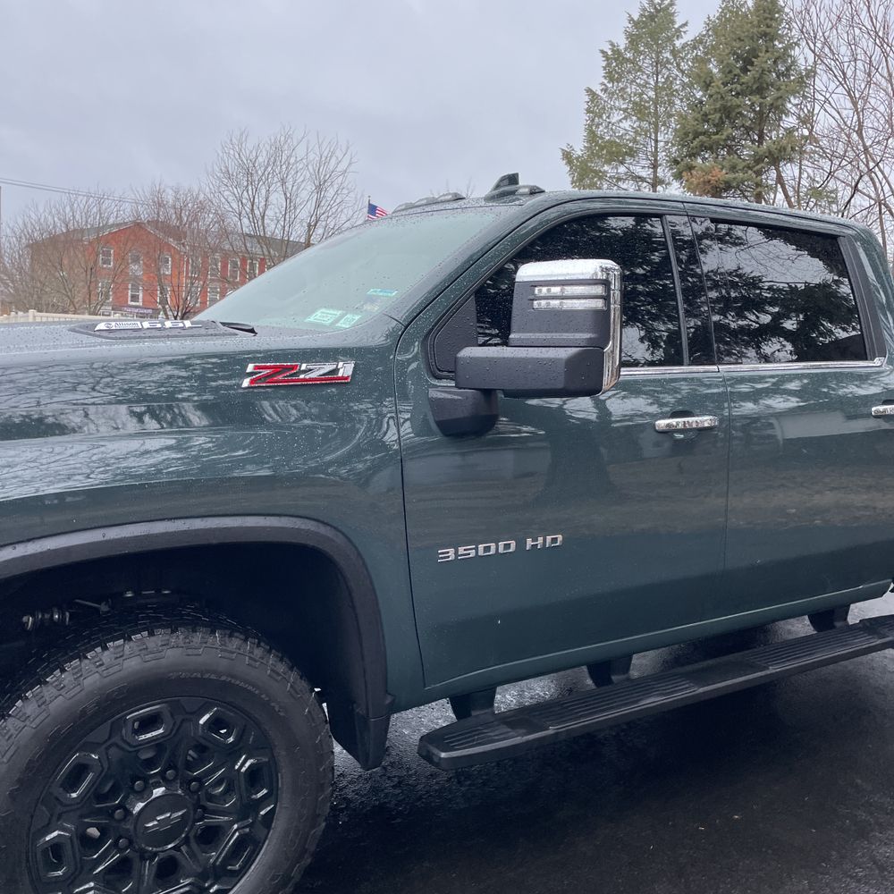 2025 Chevrolet Silverado 3500HD LTZ