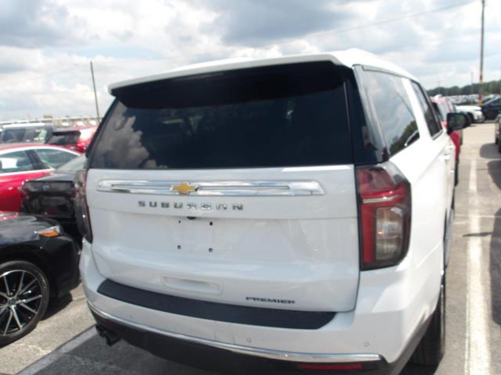 2023 Chevrolet Suburban Premier