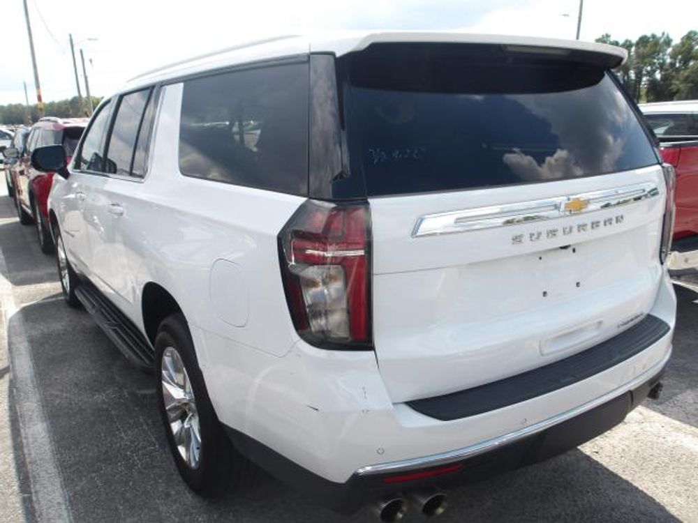 2023 Chevrolet Suburban Premier