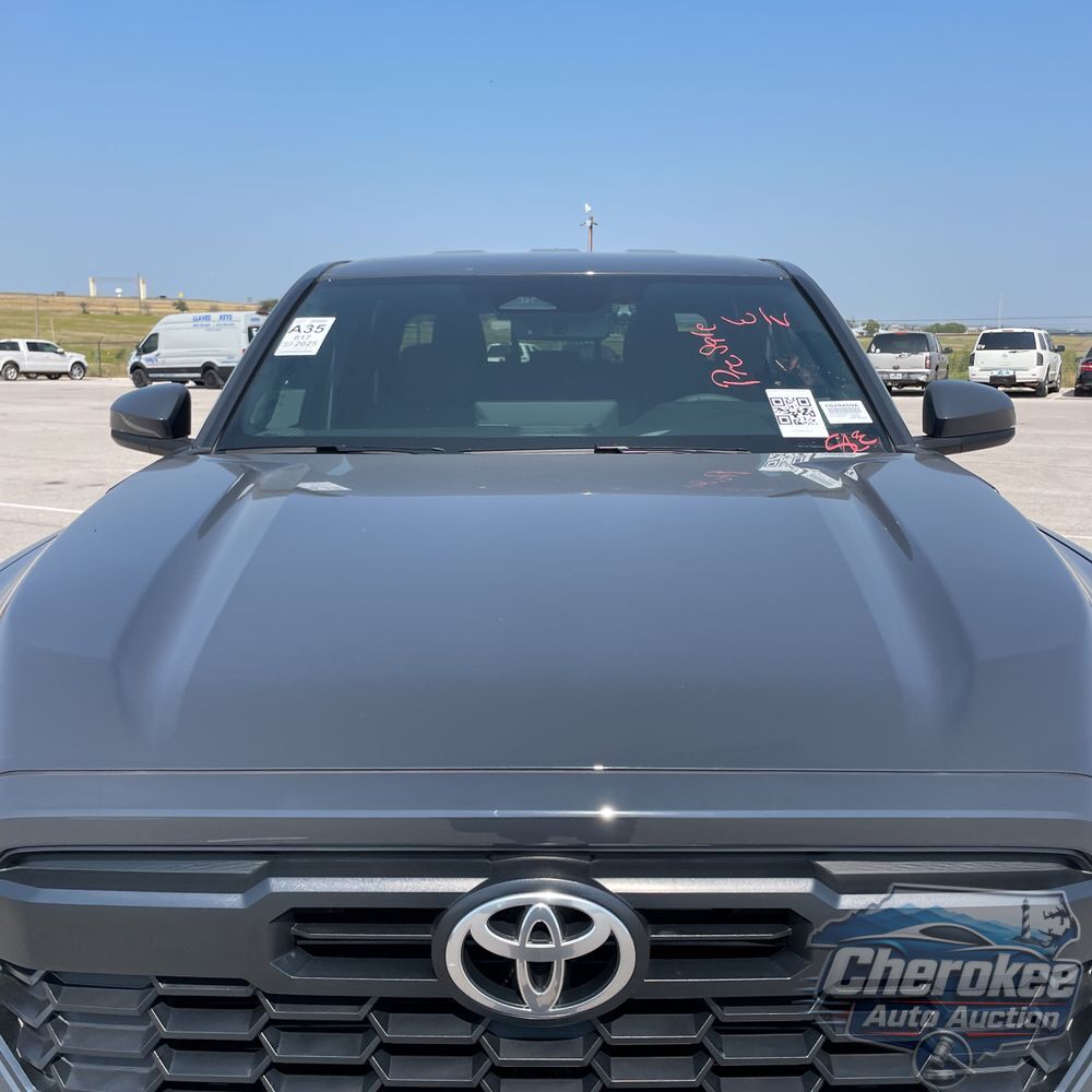 2025 Toyota Tacoma TRD Off-Road HV