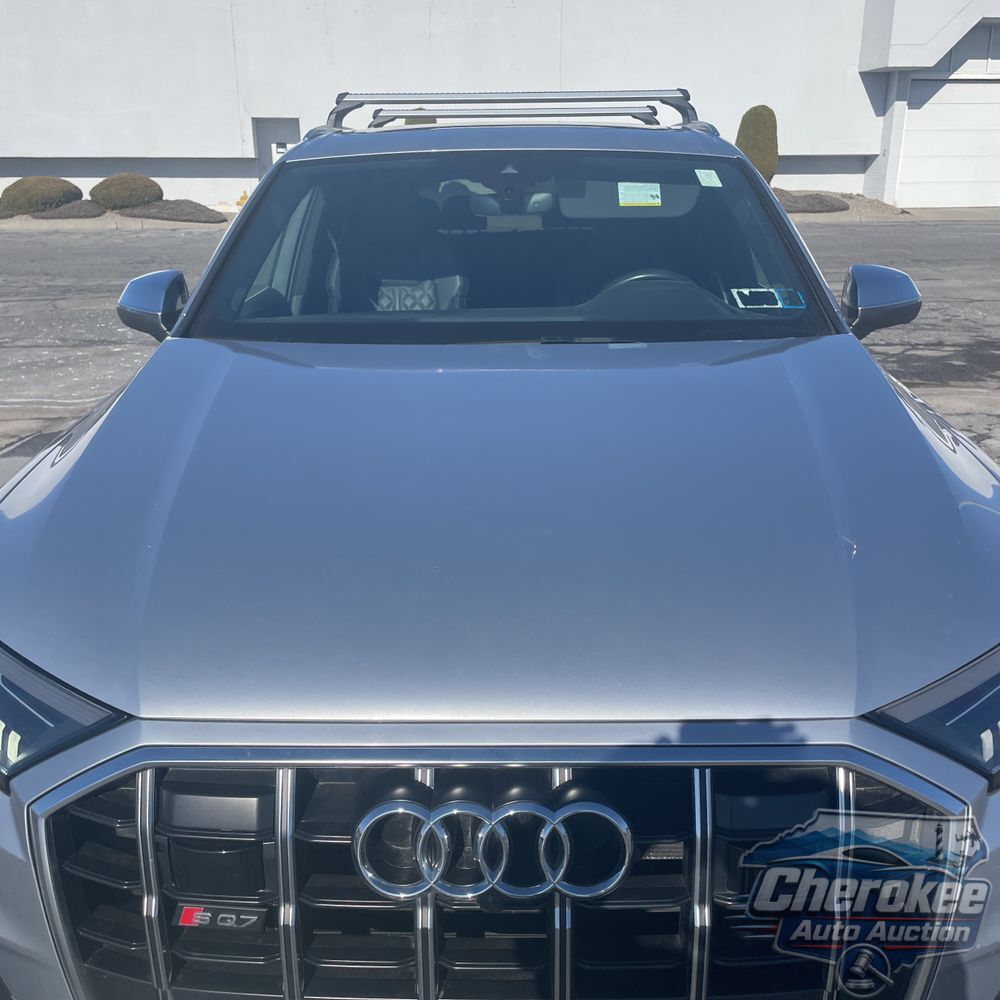 2022 Audi SQ7 Premium Plus