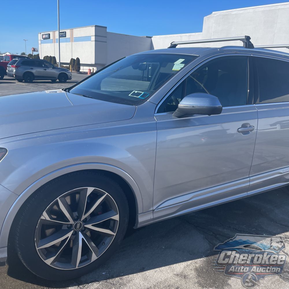 2022 Audi SQ7 Premium Plus