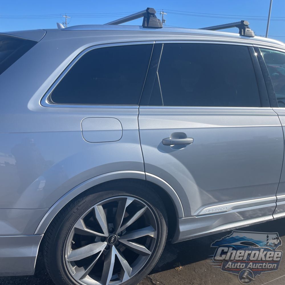 2022 Audi SQ7 Premium Plus