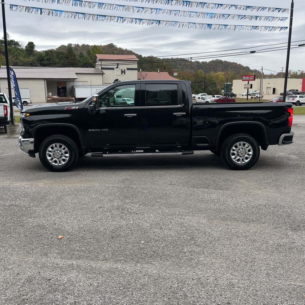 2024 Chevrolet Silverado 2500HD LTZ