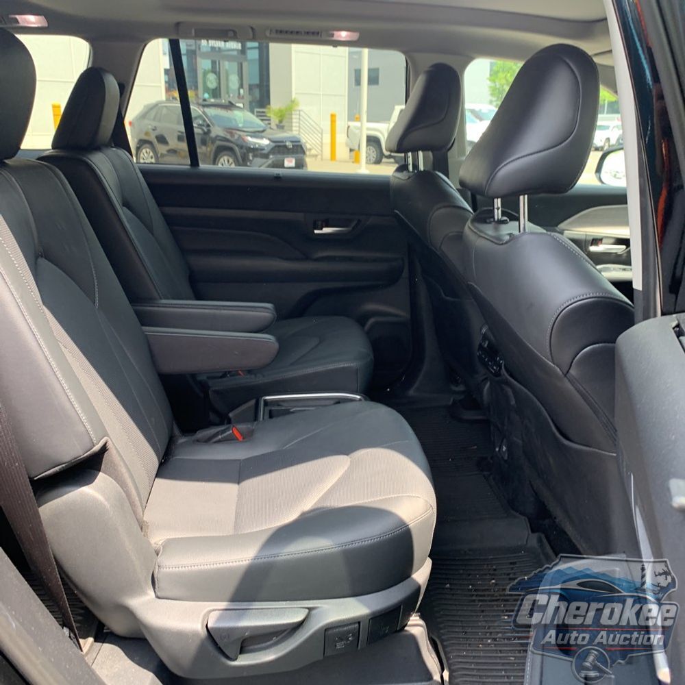 2024 Toyota Grand Highlander Platinum