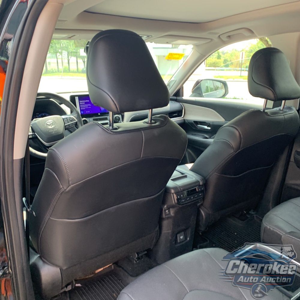 2024 Toyota Grand Highlander Platinum