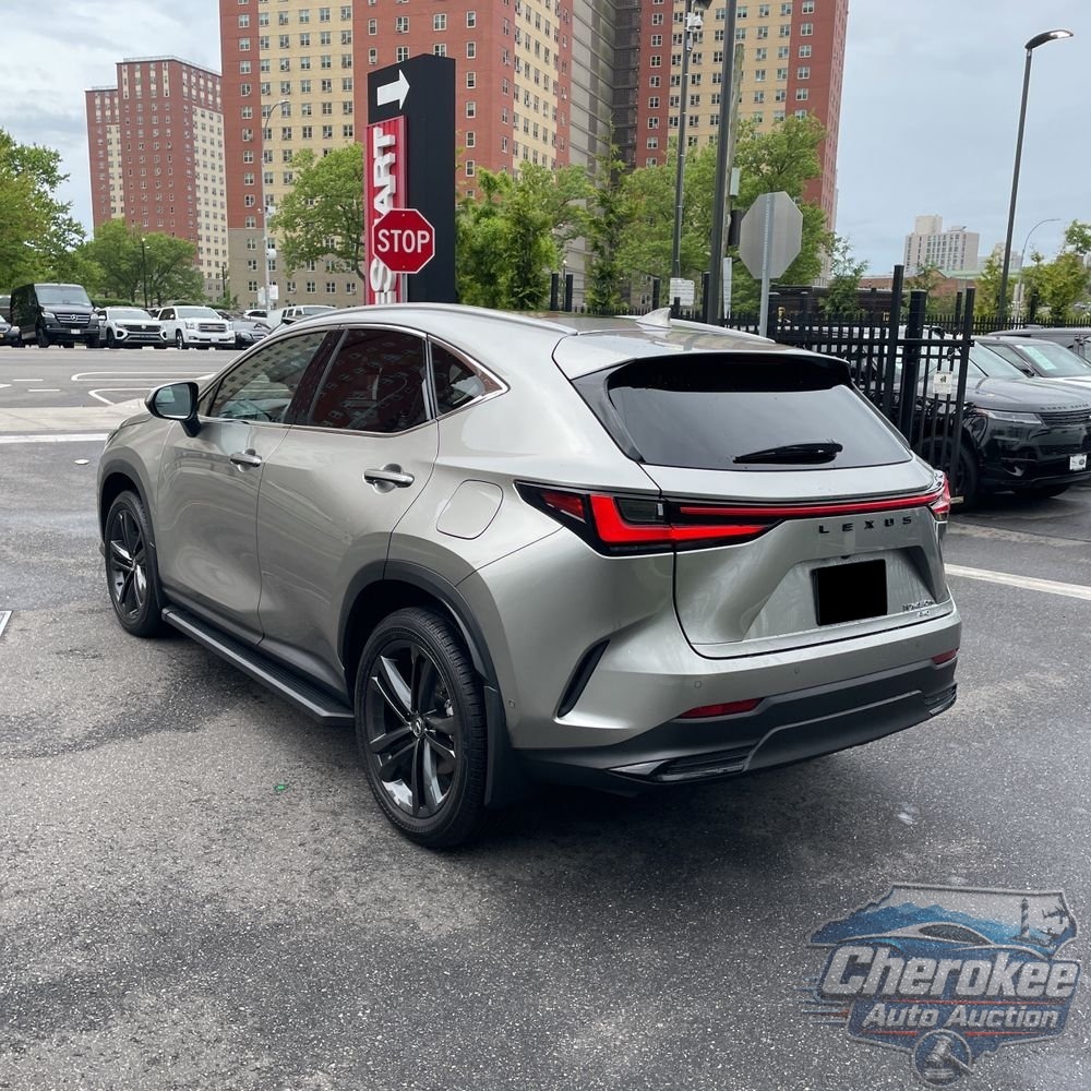 2025 Lexus NX 450h+ Base