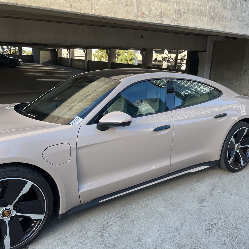 2022 Porsche Taycan Base
