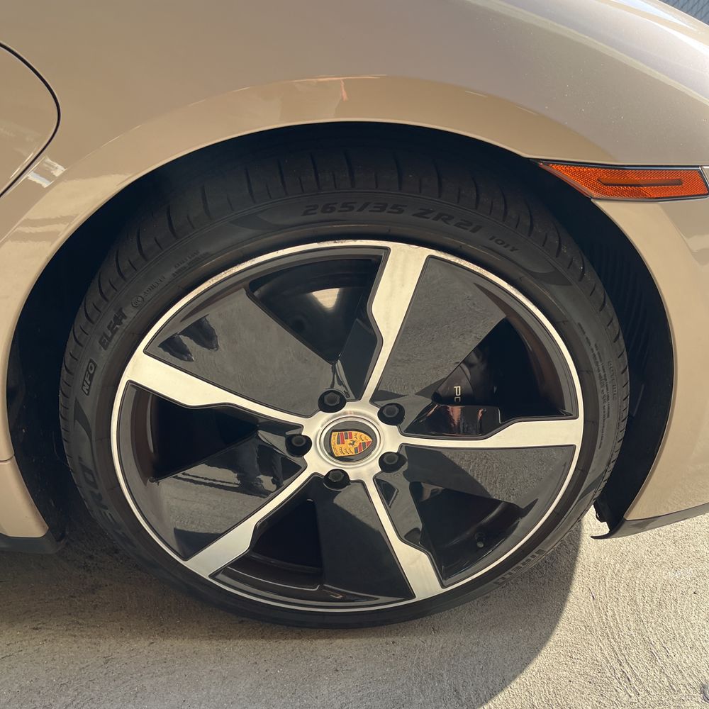 2022 Porsche Taycan Base