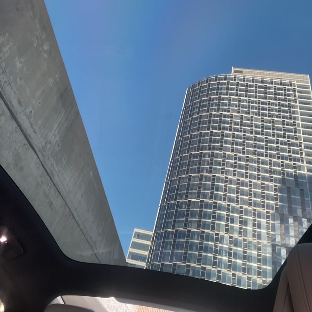 2022 Porsche Taycan Base