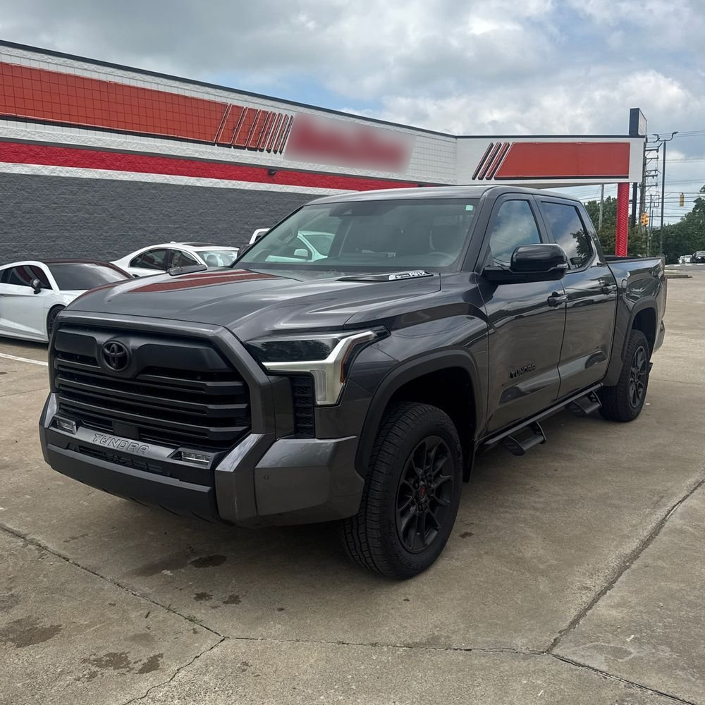 2024 Toyota Tundra Limited HV
