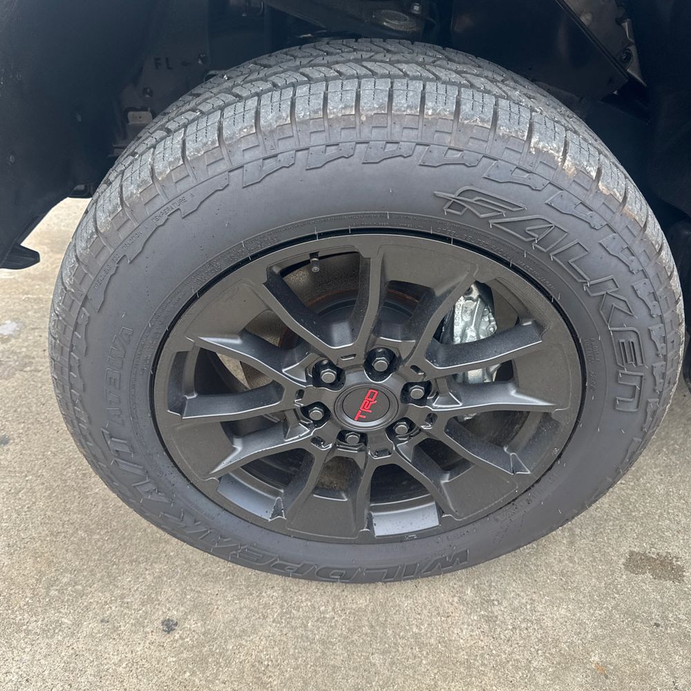 2024 Toyota Tundra Limited HV