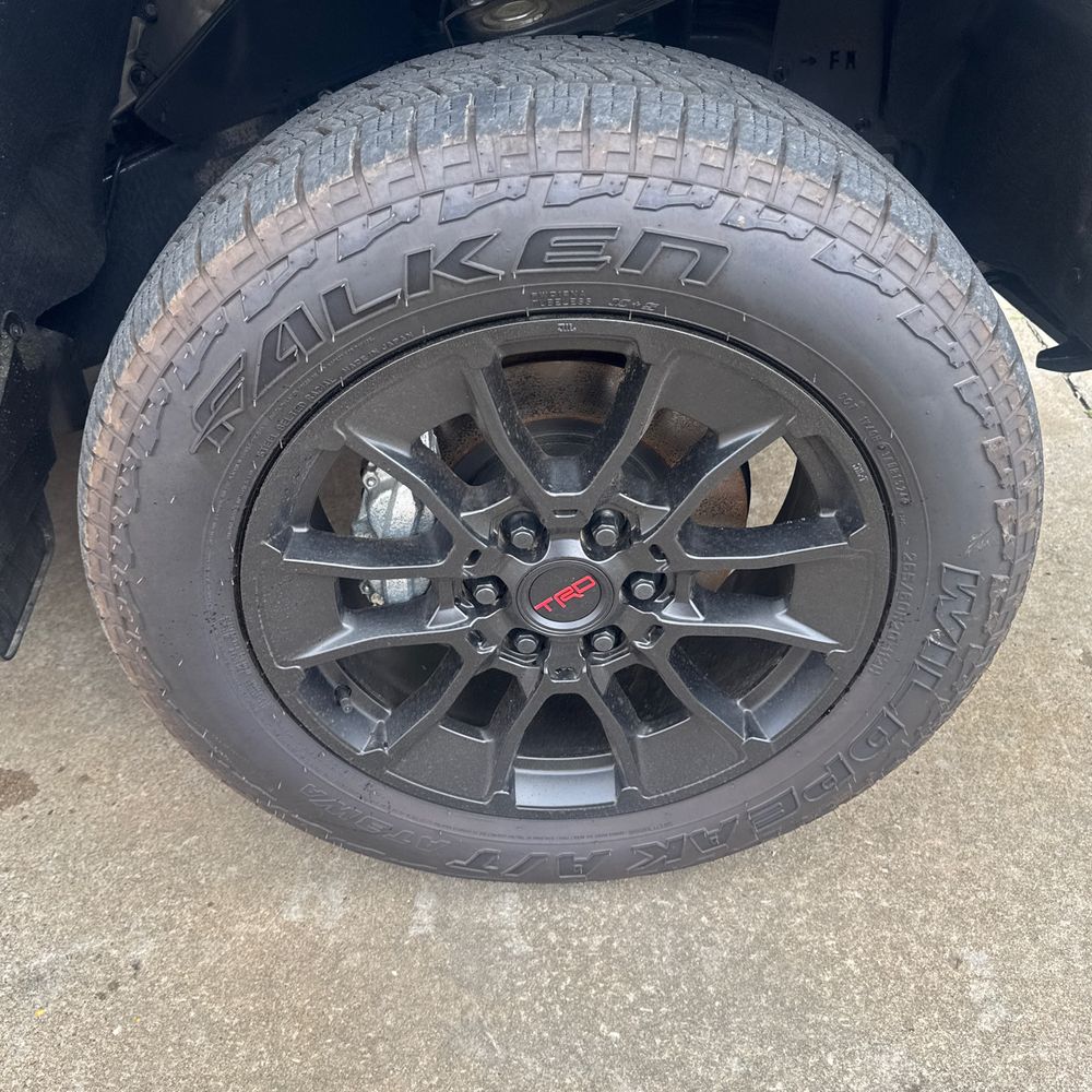 2024 Toyota Tundra Limited HV