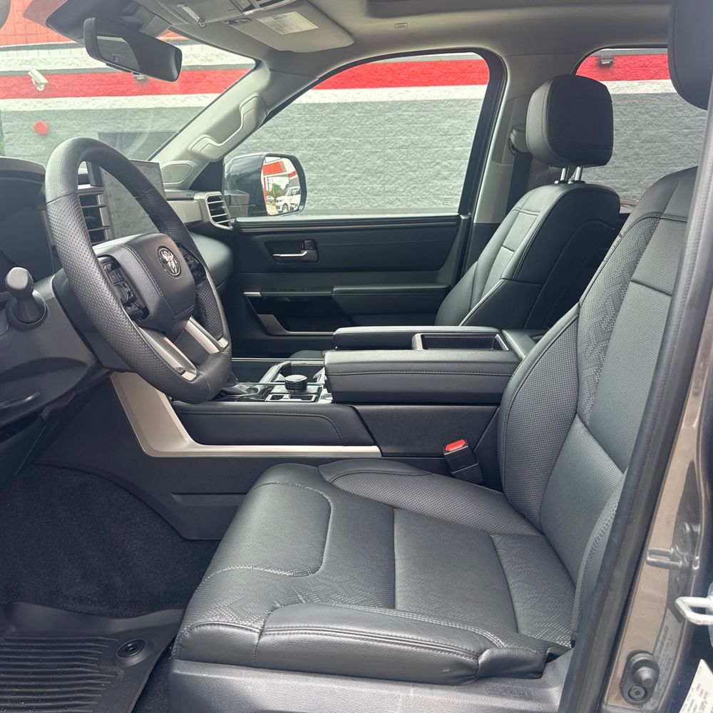 2024 Toyota Tundra Limited HV