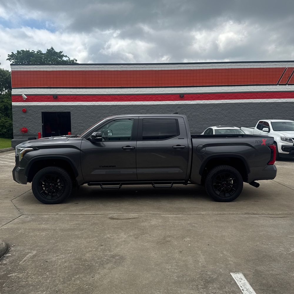 2024 Toyota Tundra Limited HV