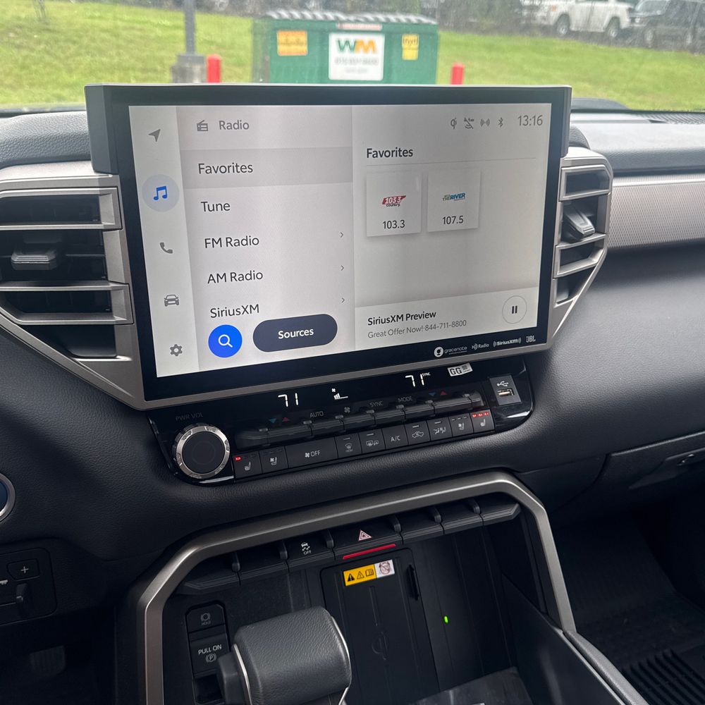 2024 Toyota Tundra Limited HV