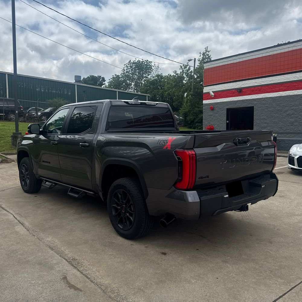 2024 Toyota Tundra Limited HV