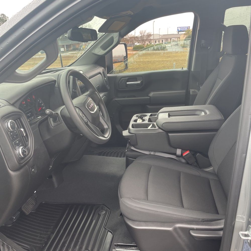 2024 GMC Sierra 3500HD Pro