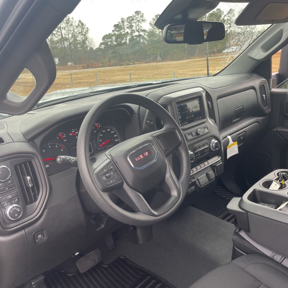 2024 GMC Sierra 3500HD Pro