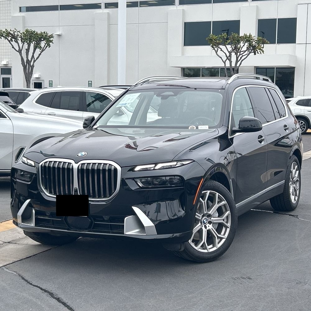 2025 BMW X7 XDrive40i