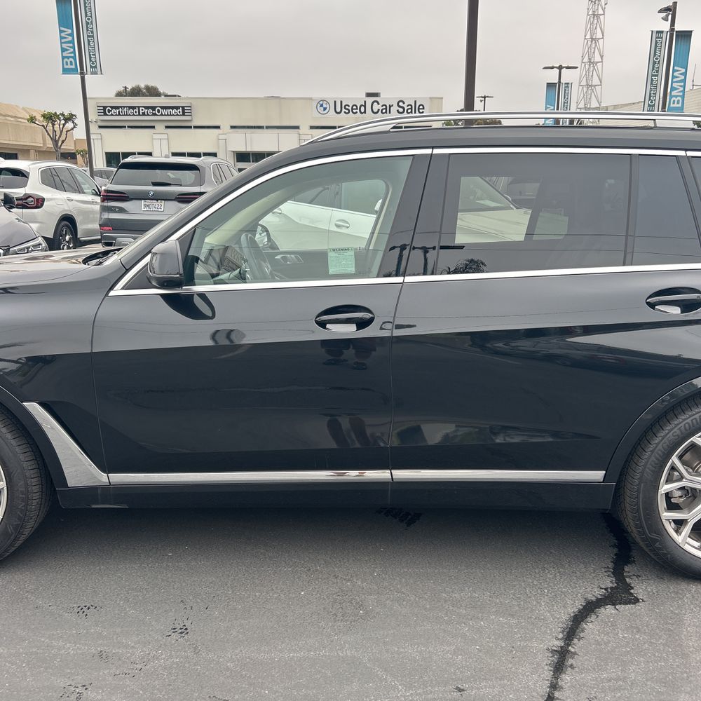 2025 BMW X7 XDrive40i