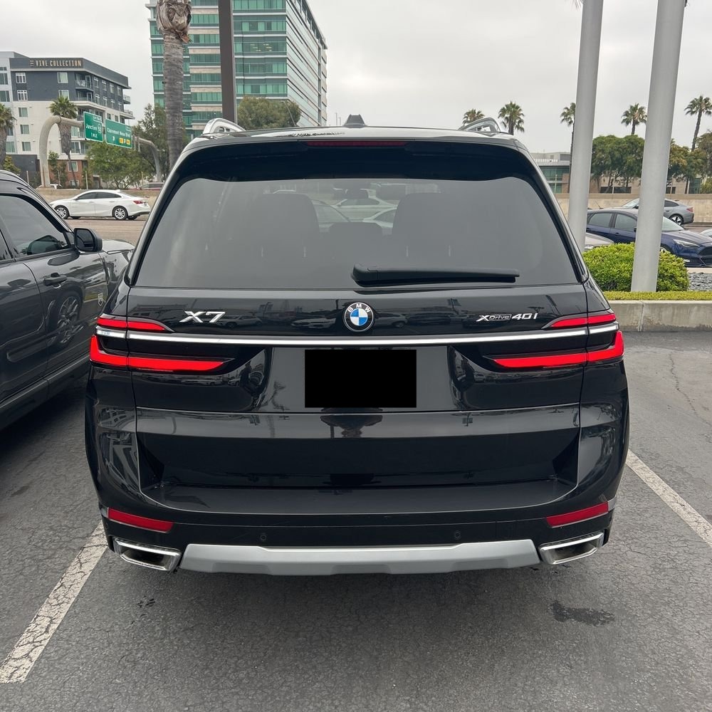 2025 BMW X7 XDrive40i