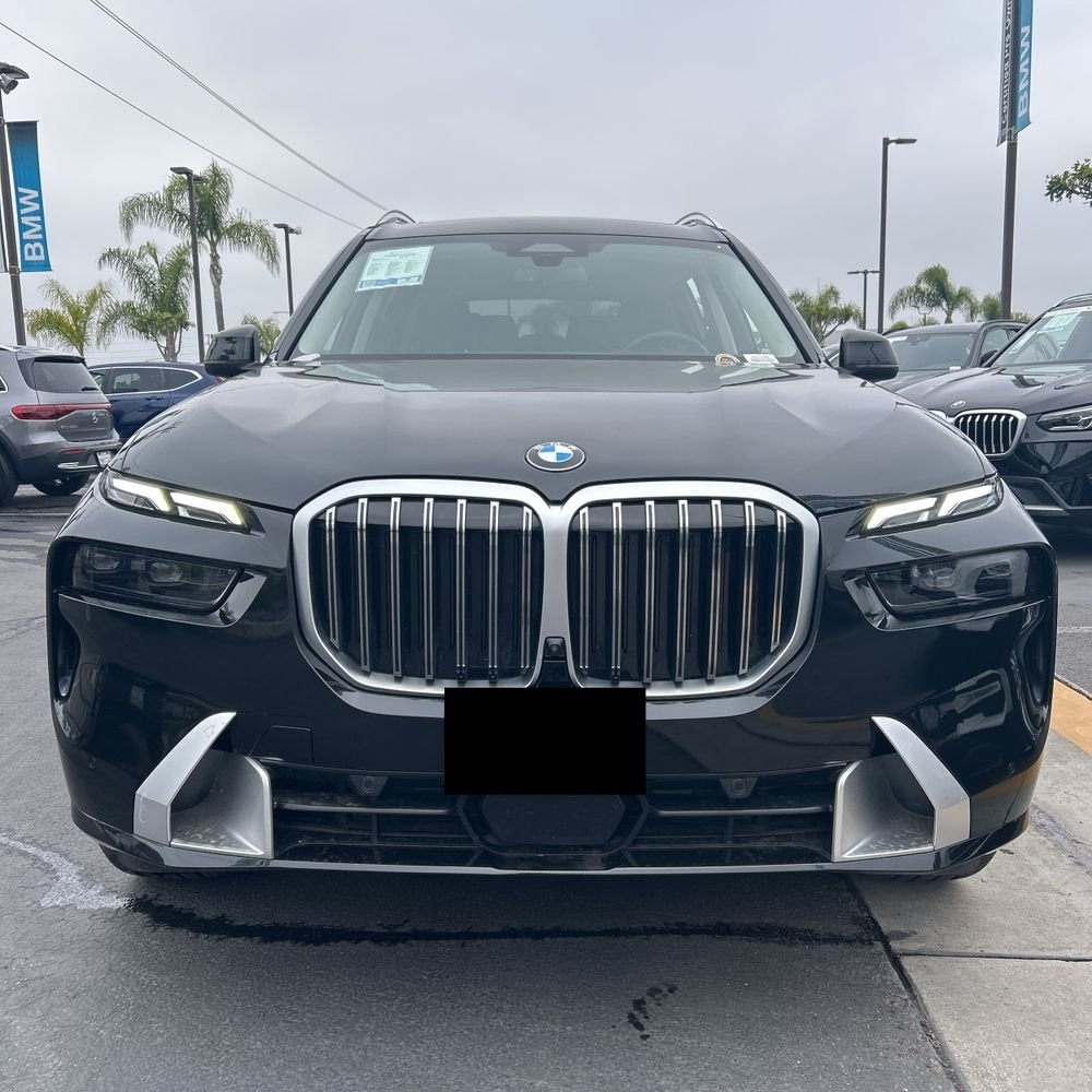 2025 BMW X7 XDrive40i