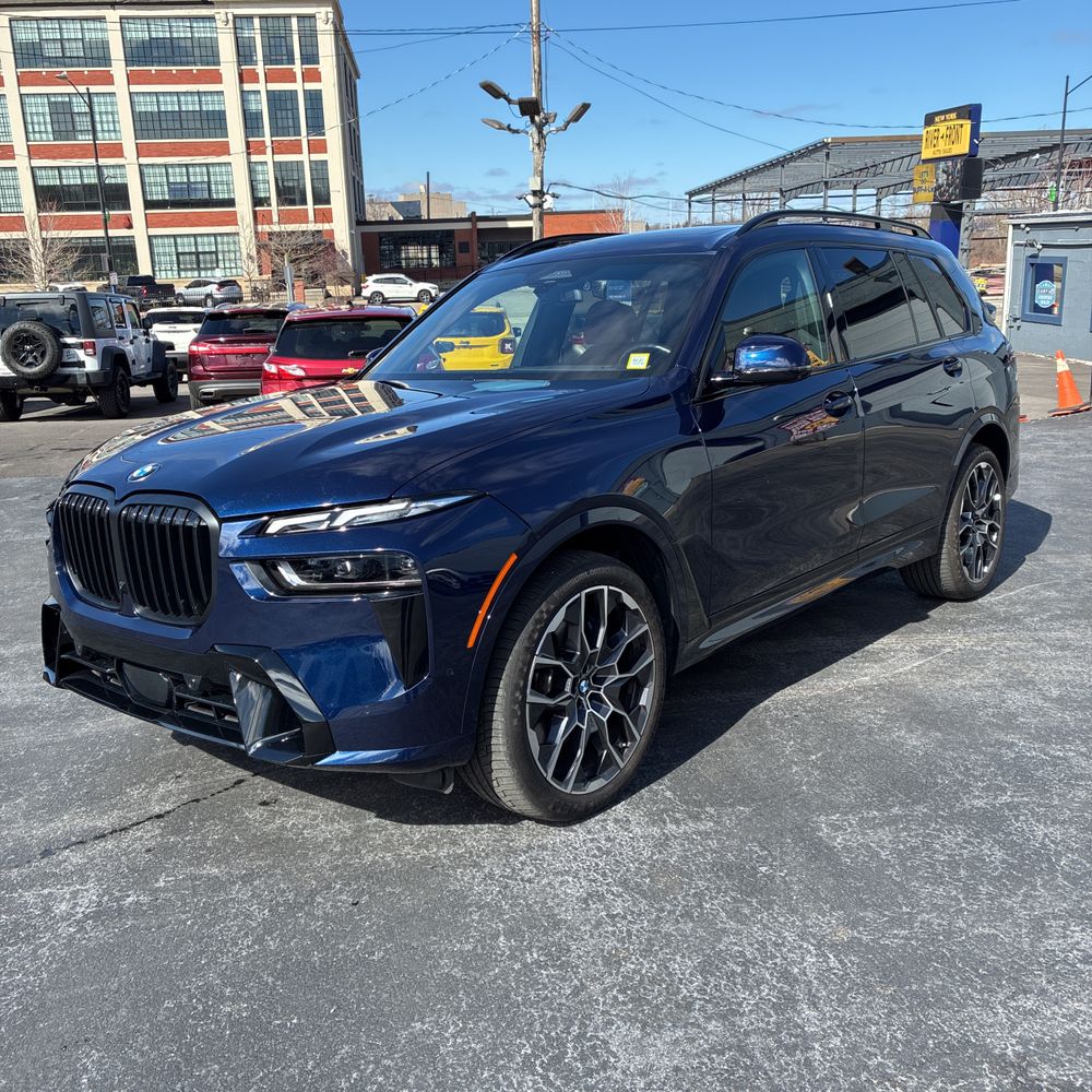 2024 BMW X7 xDrive40i