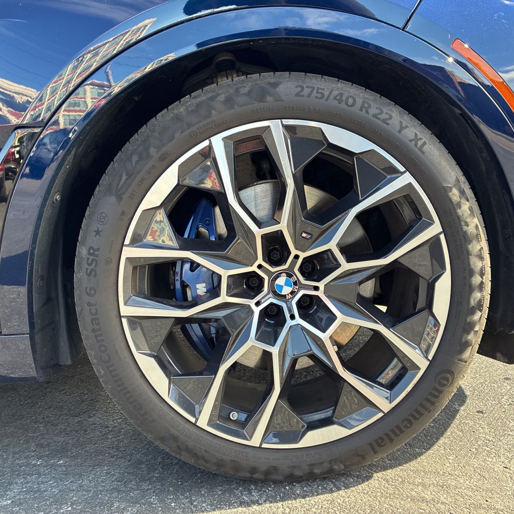 2024 BMW X7 xDrive40i