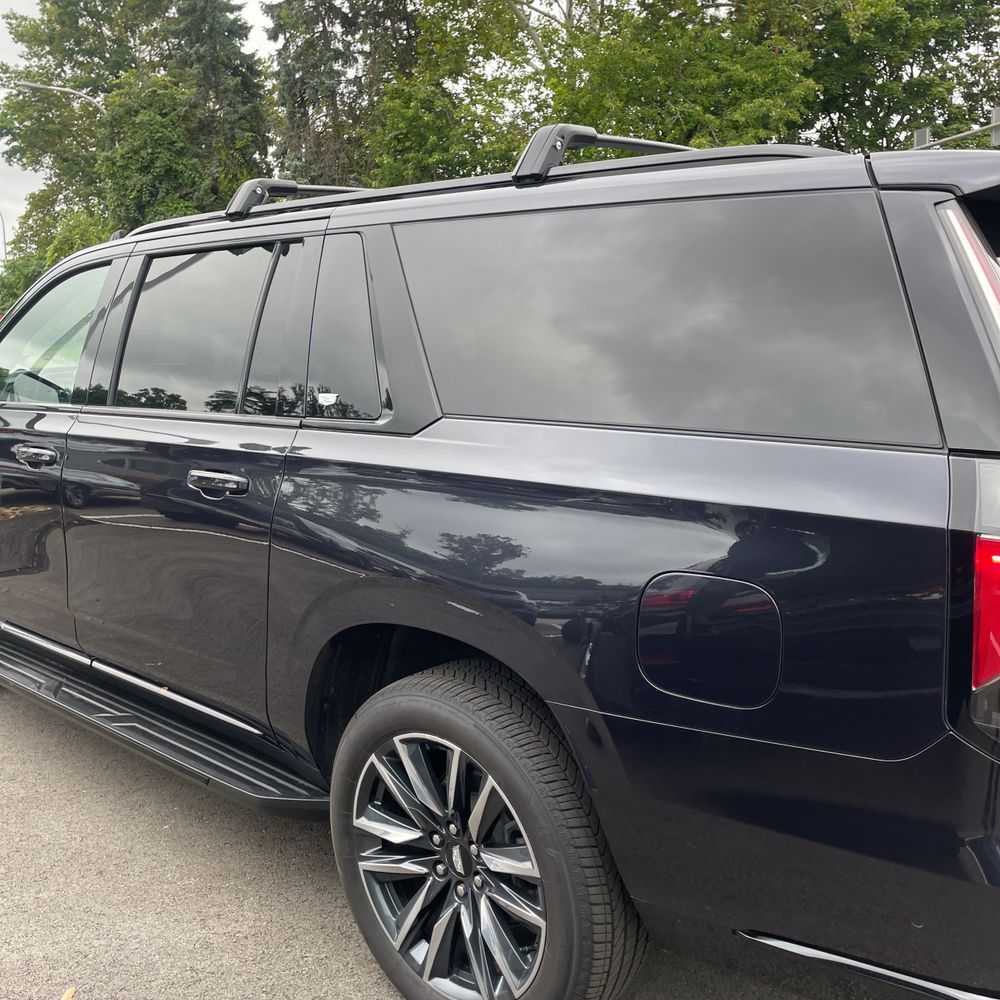 2023 Cadillac Escalade ESV Sport Platinum
