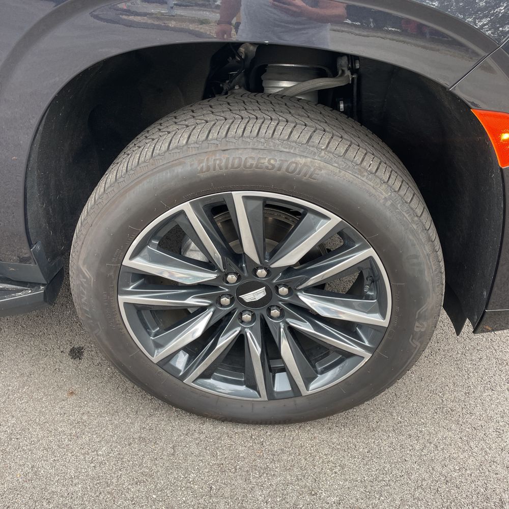 2023 Cadillac Escalade ESV Sport Platinum