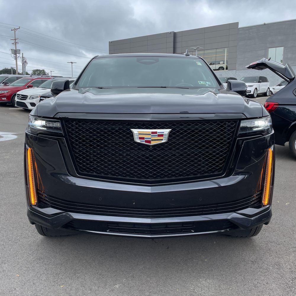 2023 Cadillac Escalade ESV Sport Platinum