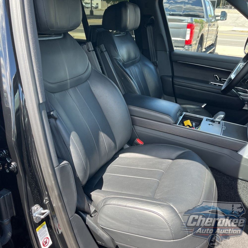 2024 Land Rover Range Rover P550e Autobiography