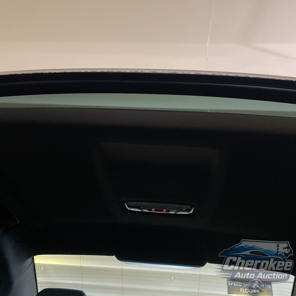 2022 BMW 5-Series M550xi