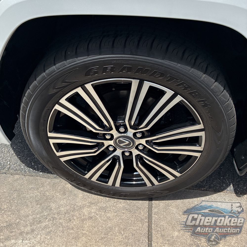 2024 Lexus LX 600 Luxury