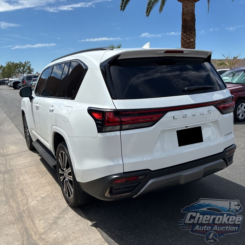 2024 Lexus LX 600 Luxury