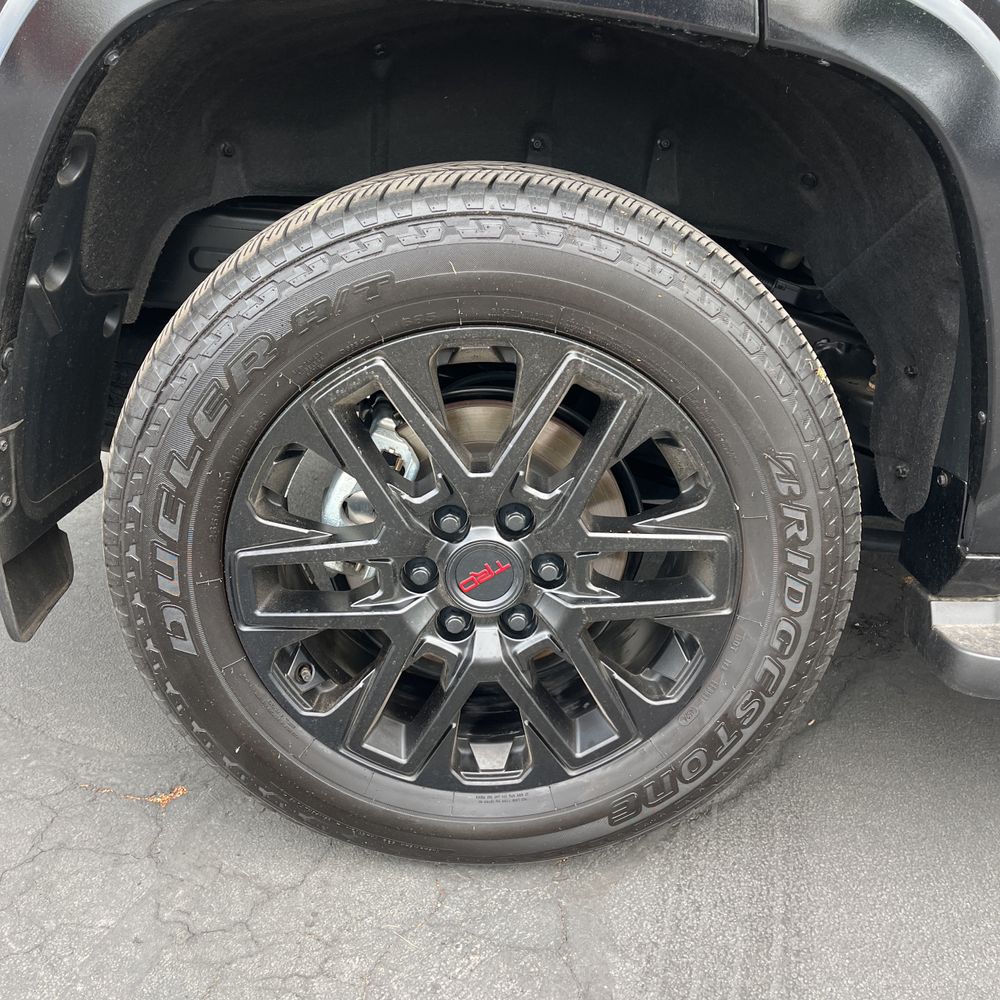 2025 Toyota Sequoia SR5
