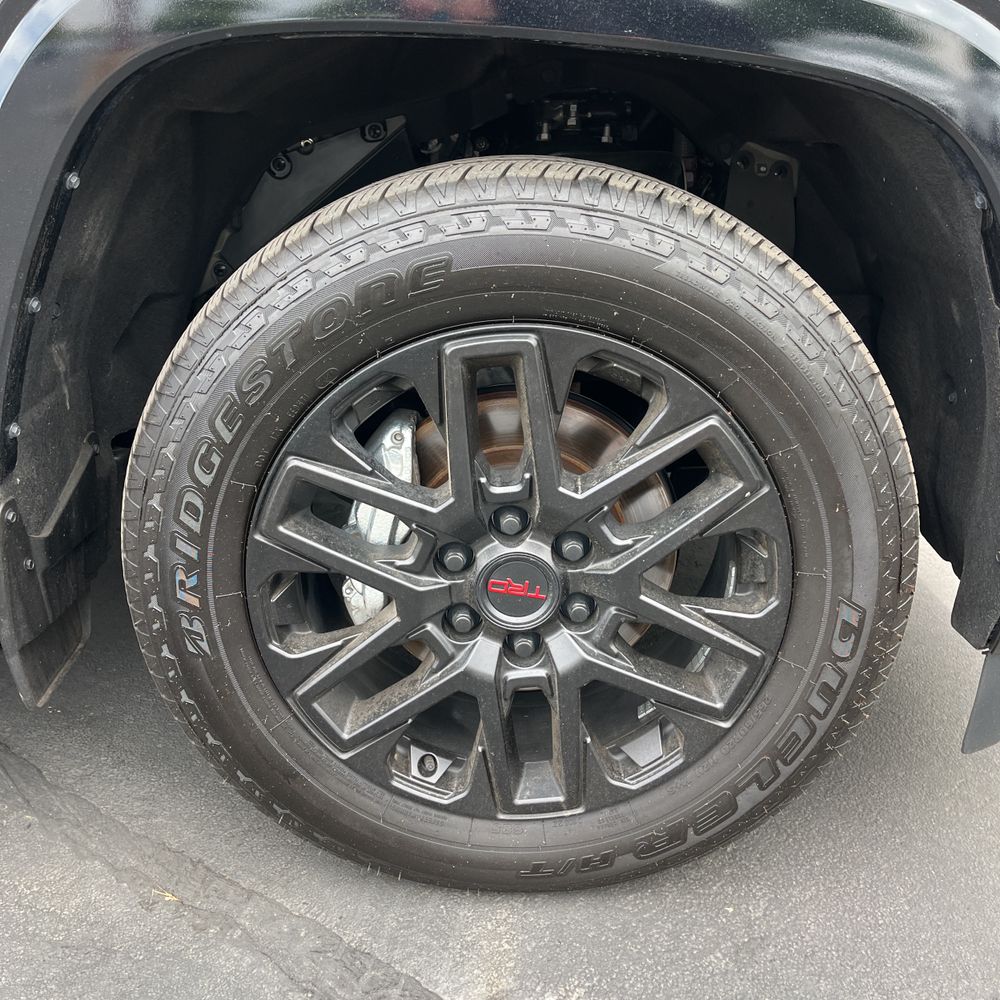 2025 Toyota Sequoia SR5