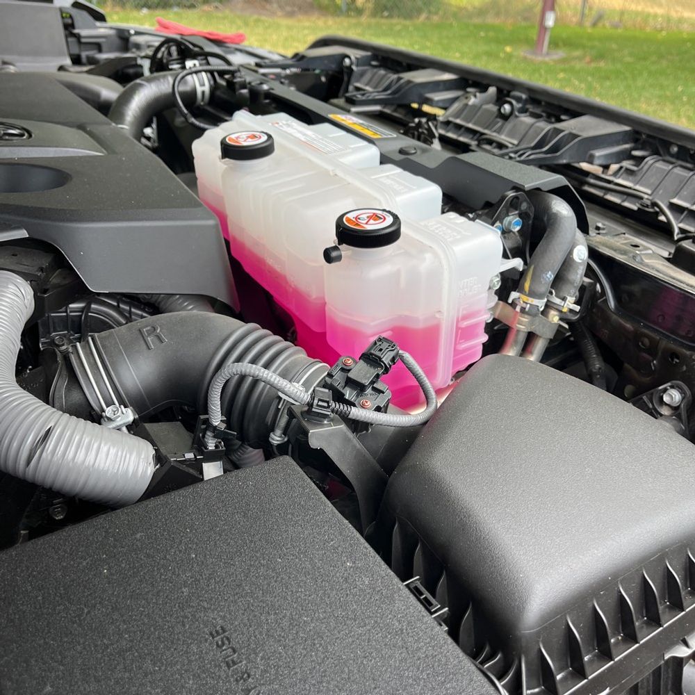 2025 Toyota Sequoia SR5