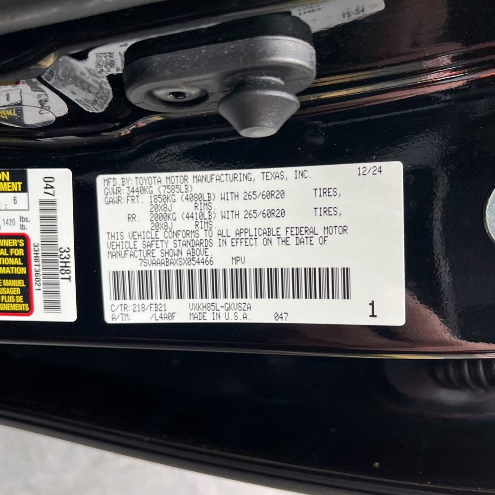 2025 Toyota Sequoia SR5